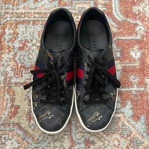 Gently worn Gucci 8.5 men’s